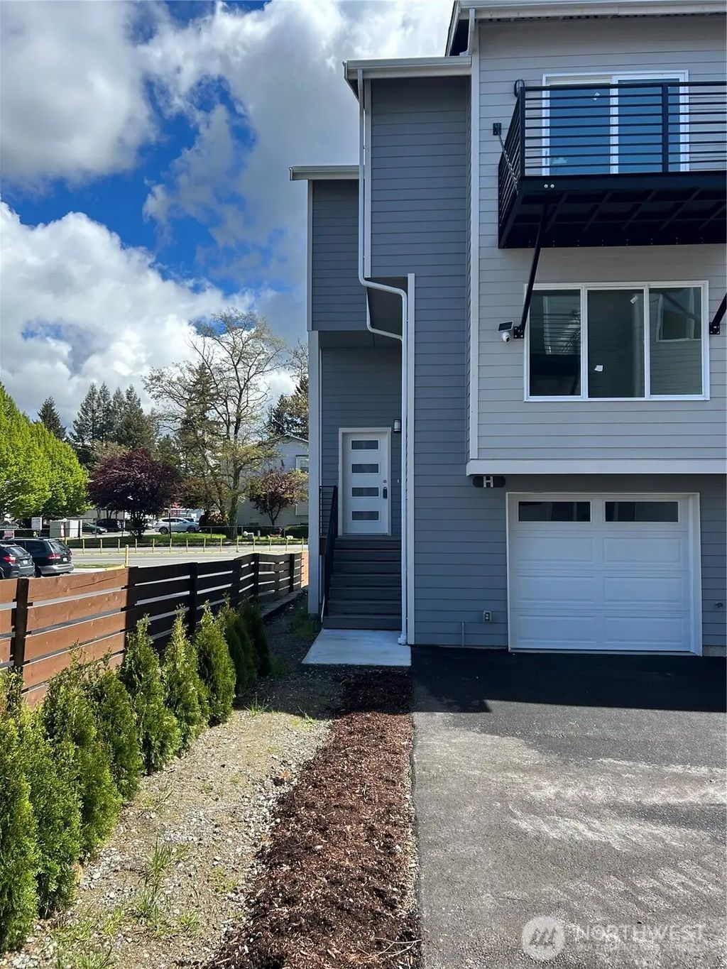 13243 Ambaum Boulevard Sw C, Burien