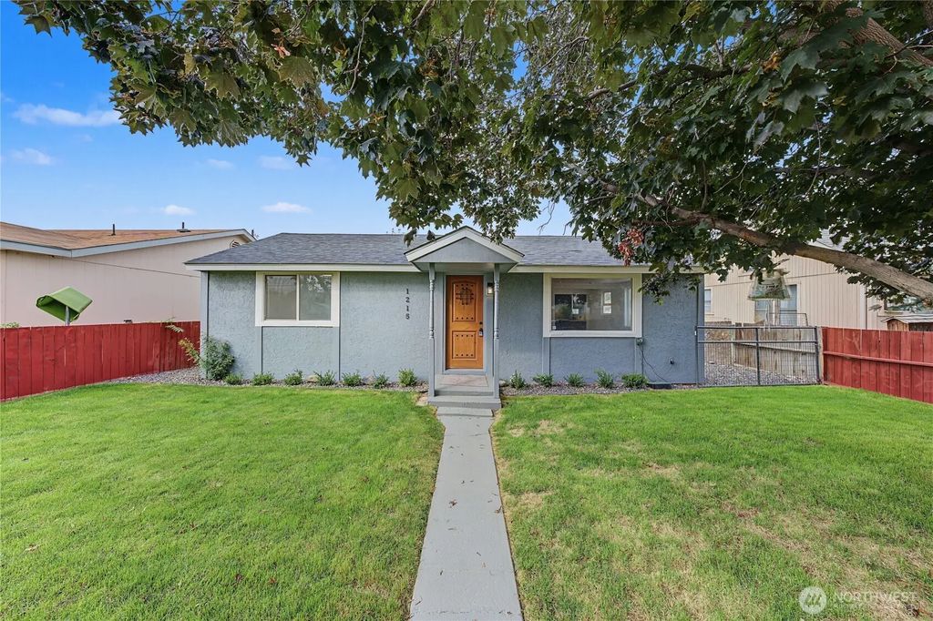 1215 Yakima Street Se, Ephrata