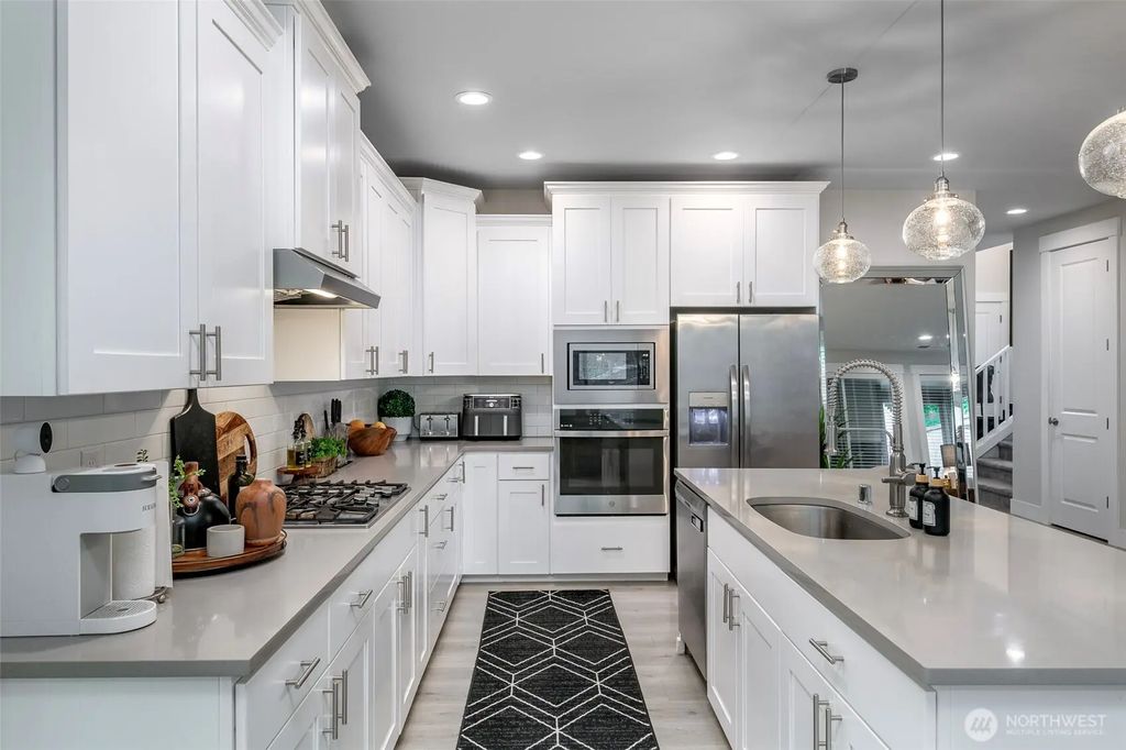 12228 146th Street Ct E, Puyallup