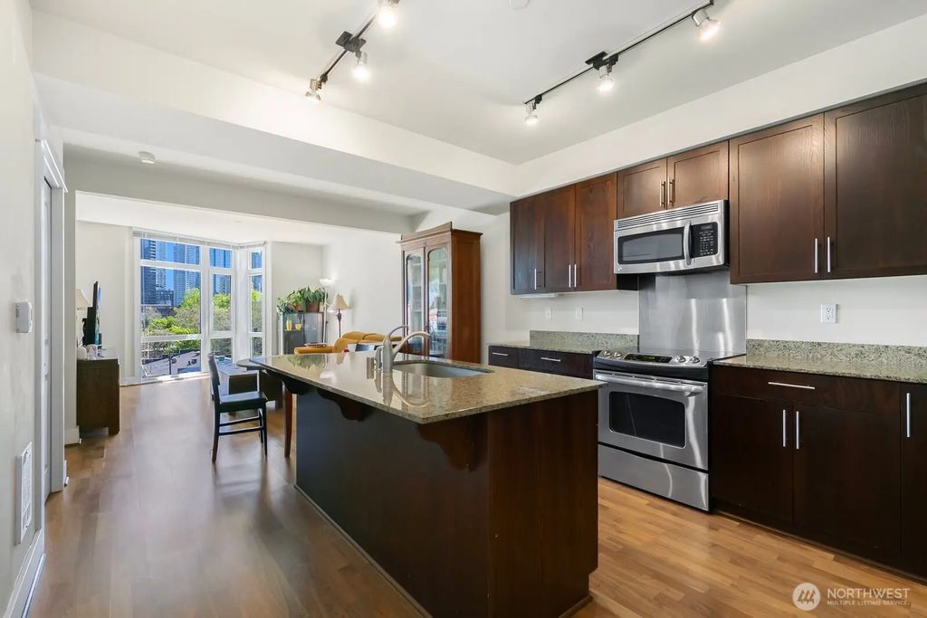 699 John Street 516, Seattle