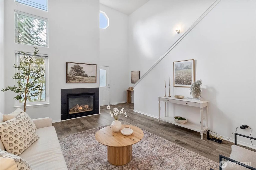 705 Finley Lane N2, La Conner