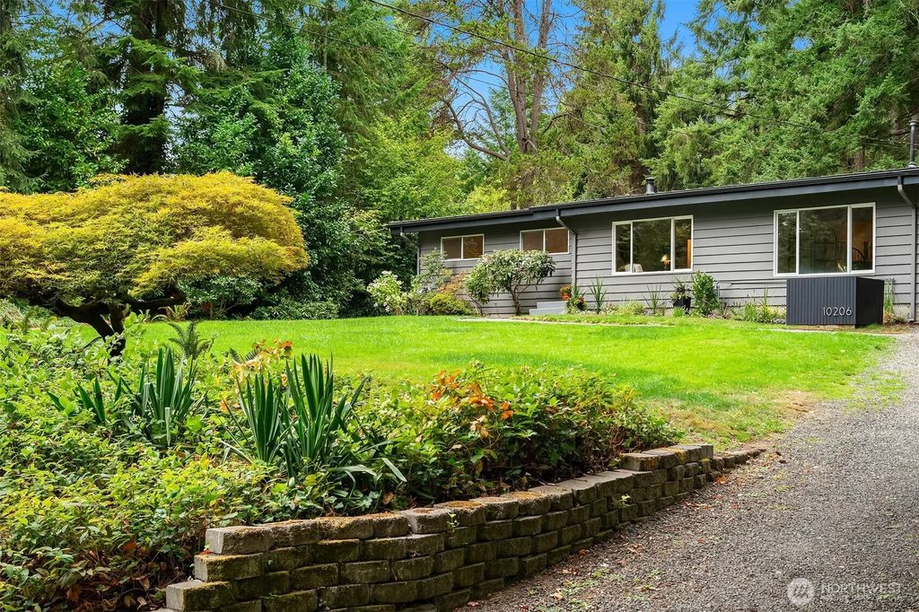 10206 Sw Quartermaster Drive, Vashon