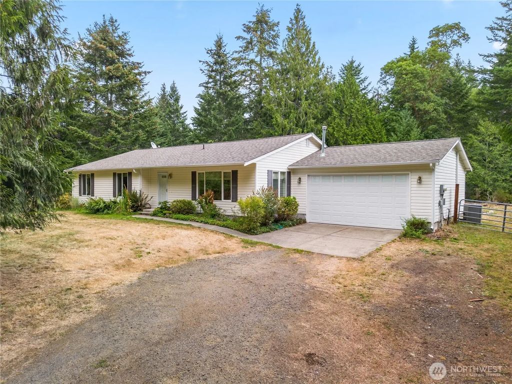 1011 E Sunset Hill Road, Shelton