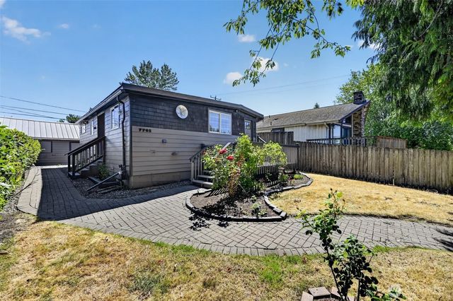 7768 14th Avenue Sw, Seattle
