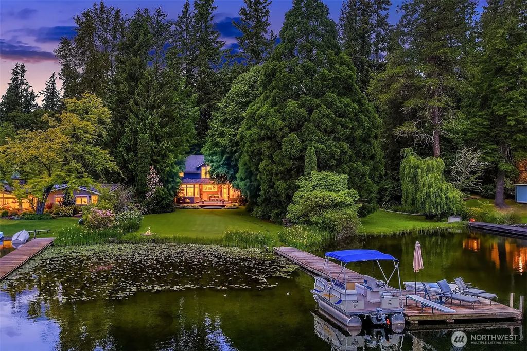 2459 215th Avenue Se, Sammamish