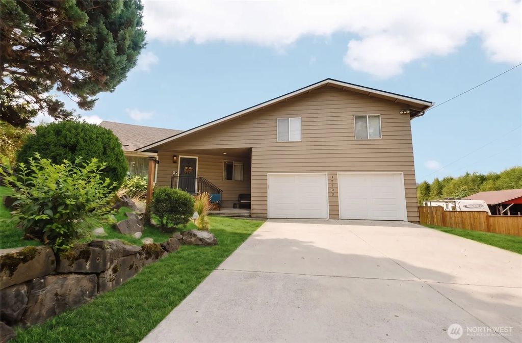 38908 Ne Amboy Road, Yacolt