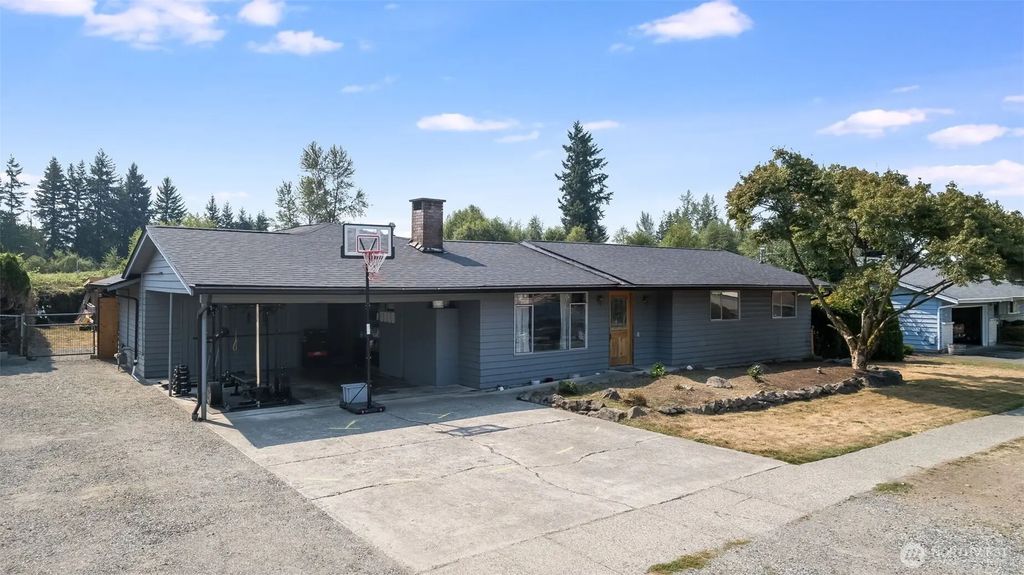 26217 Se 426th St, Enumclaw