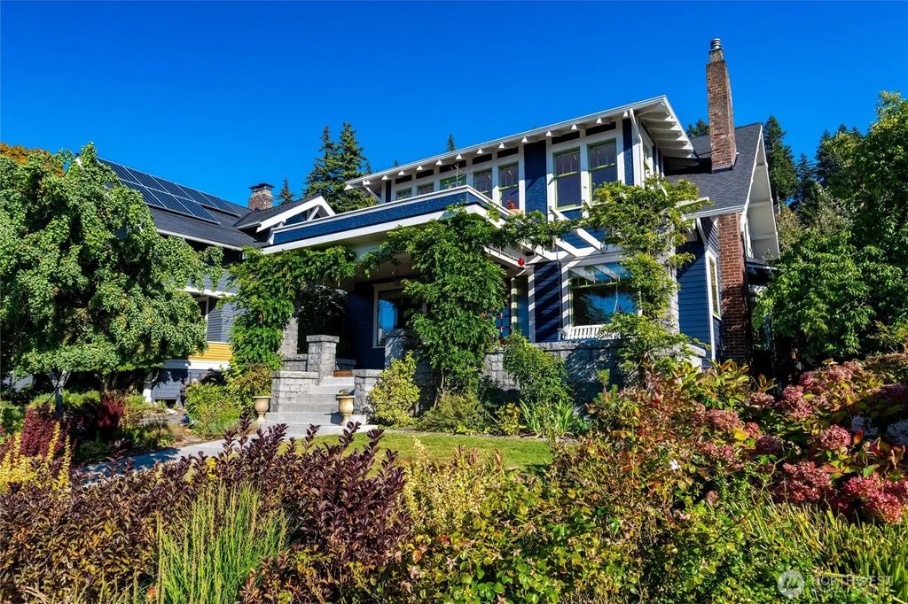 137 S Forest Street, Bellingham
