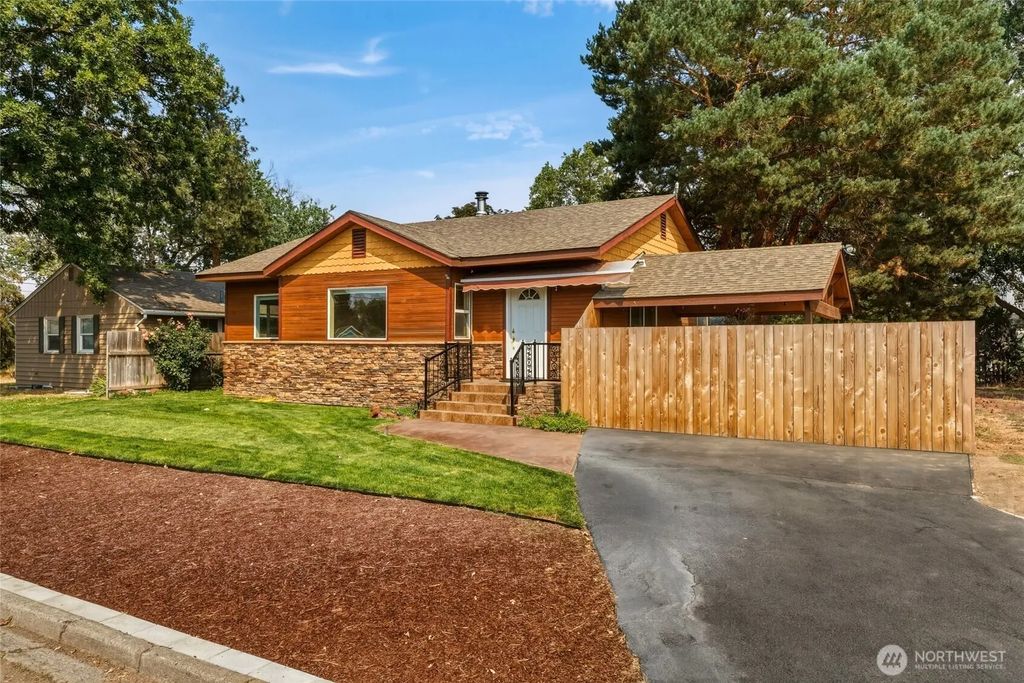 1707 J Street, Walla Walla
