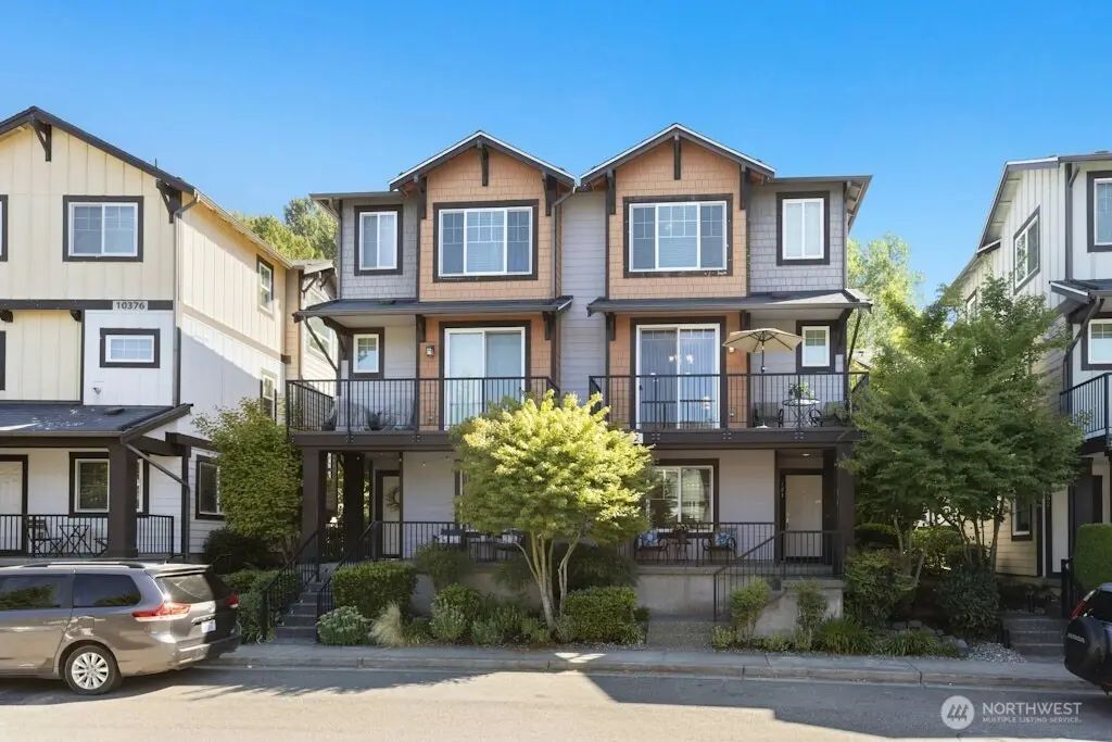 10372 156th Place Ne 101, Redmond