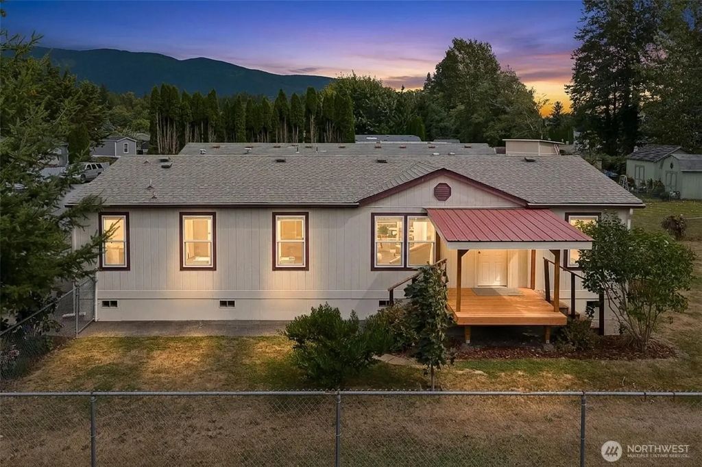 700 N Reed Street 30, Sedro Woolley