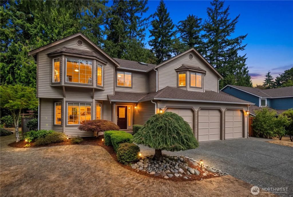 23046 Ne 19th Drive, Sammamish