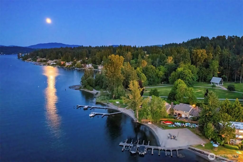 3834 175th Avenue Ne E44, Redmond