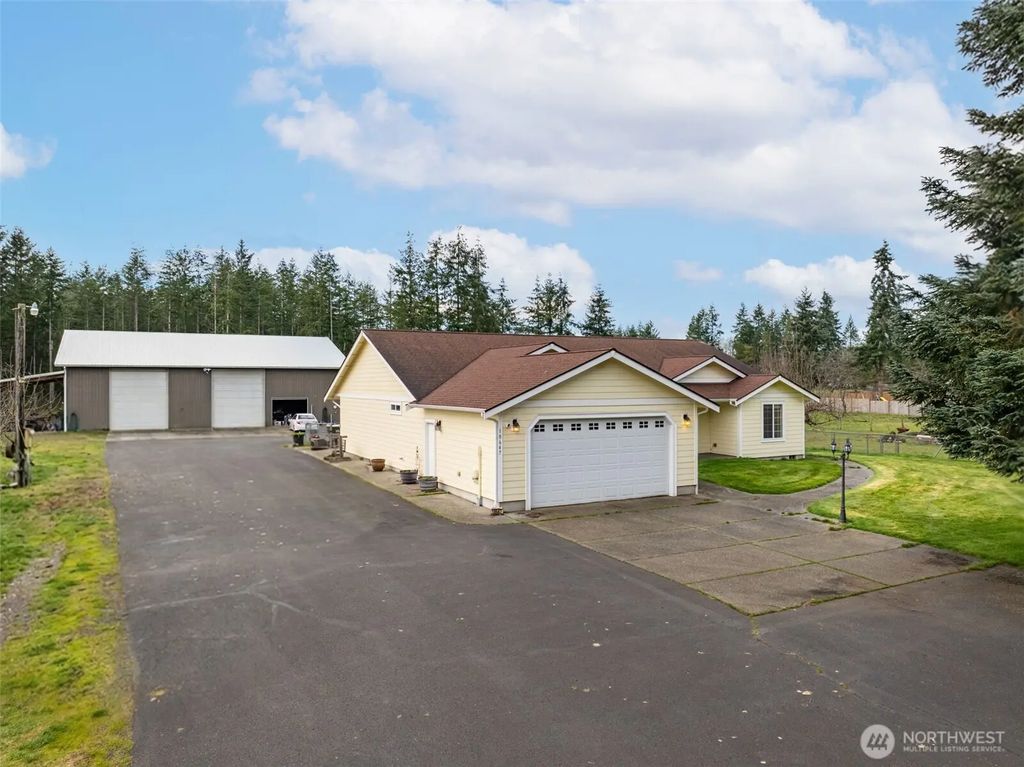18647 Joselyn Street Sw, Rochester