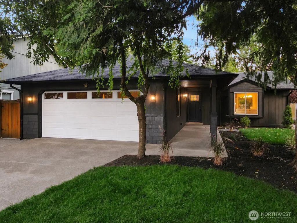8614 158th Street Ct E, Puyallup