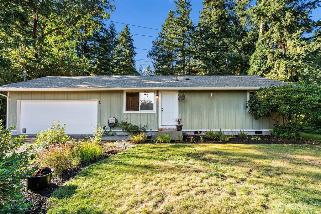 262 Ne Bryan Lane, Belfair