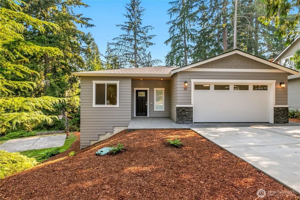 20 Sweetclover Circle, Bellingham