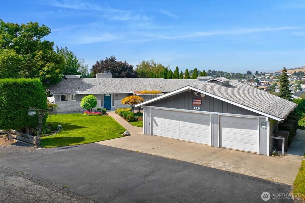 440 Snowmass Lane, Yakima