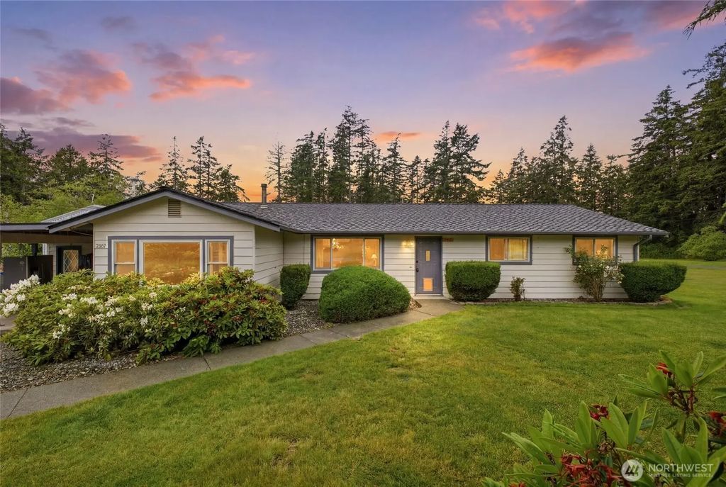 3343 Garfield Court, Oak Harbor