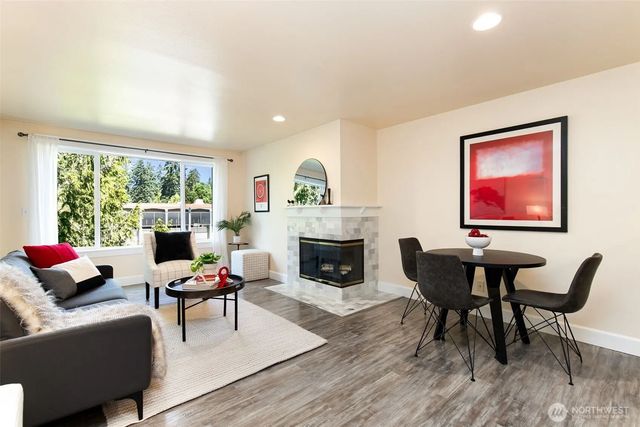 300 N 130th Street 7207, Seattle