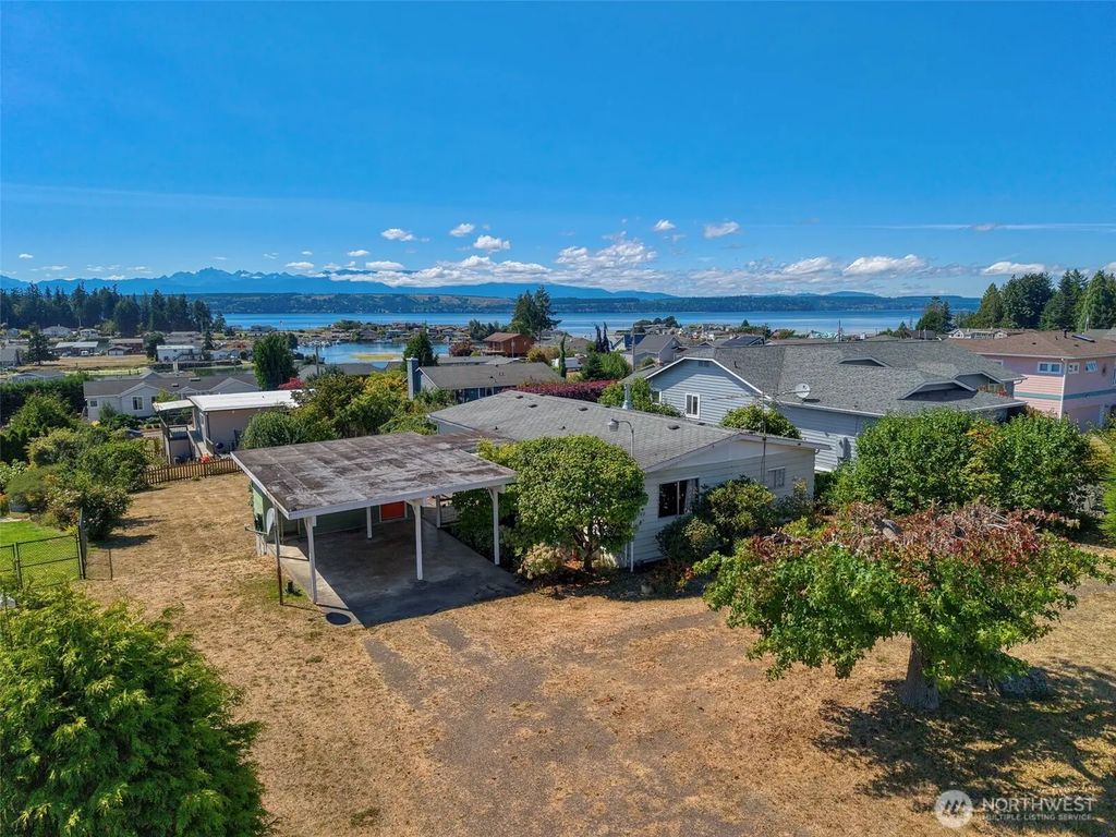 38003 Hood Canal Drive Ne, Hansville