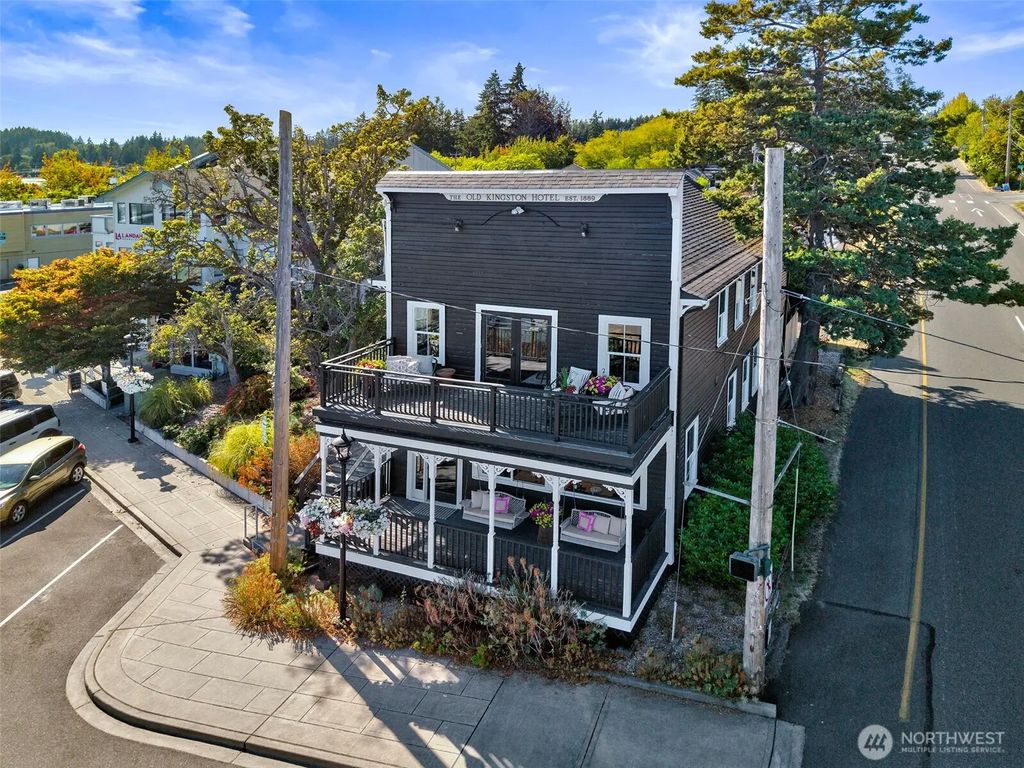 25931 Washington Boulevard Ne, Kingston