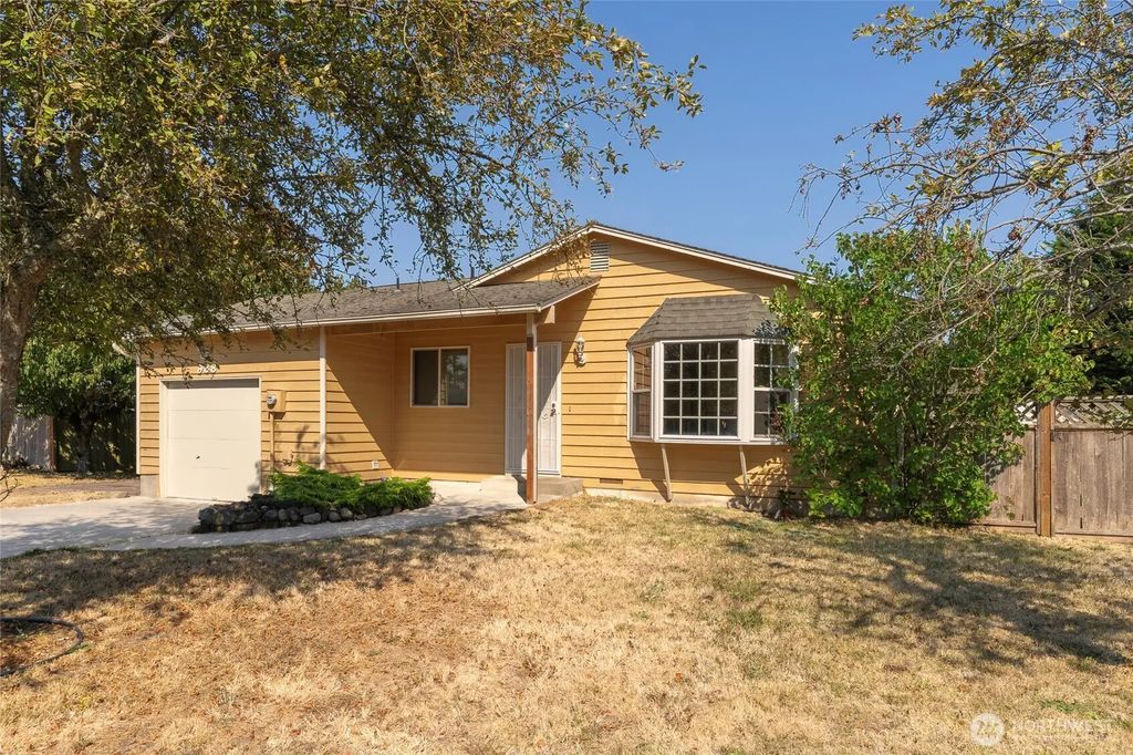 988 Ridgeway Drive, Oak Harbor
