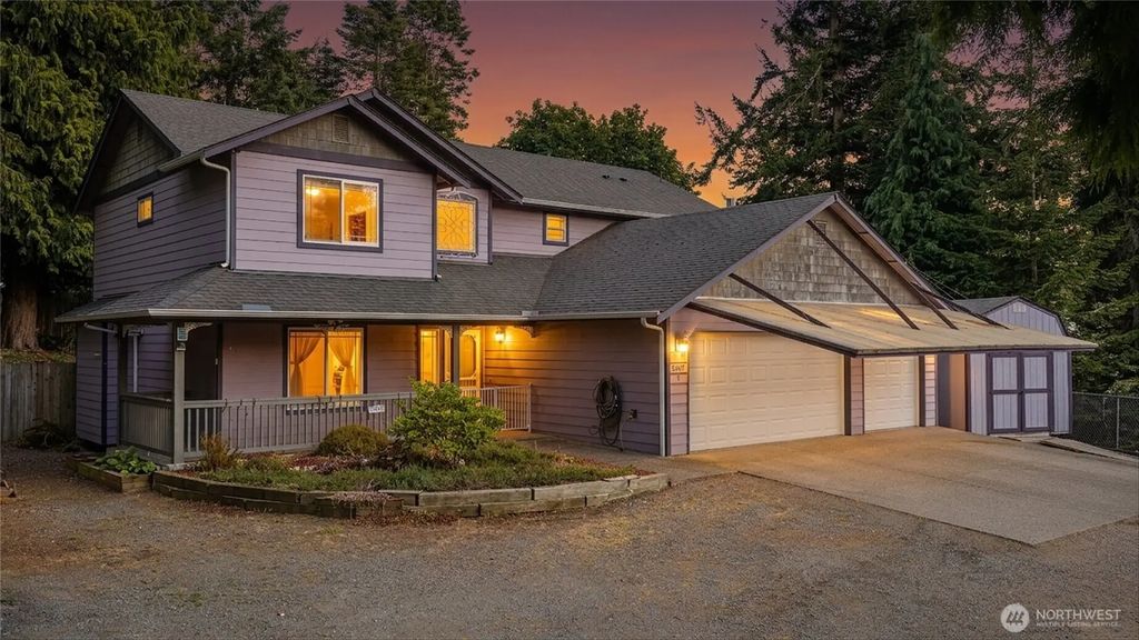 6807 A Gibralter Place, Anacortes