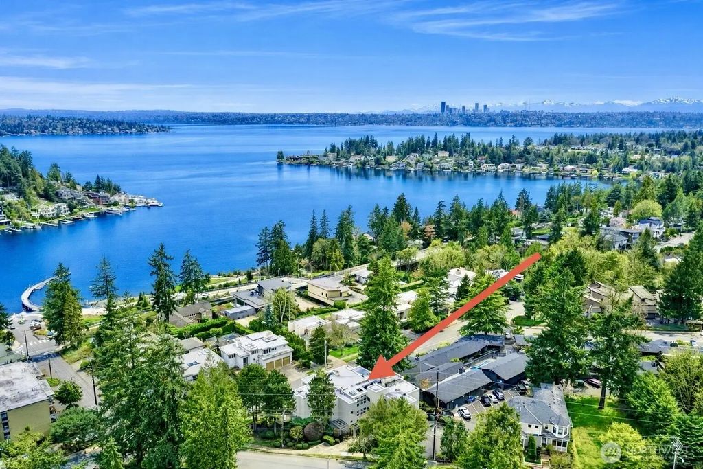 101 99th Avenue Ne 101, Bellevue