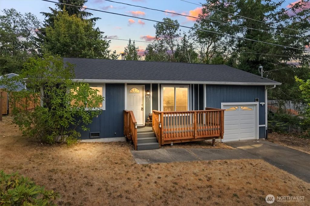 7271 E Patricia Street, Port Orchard