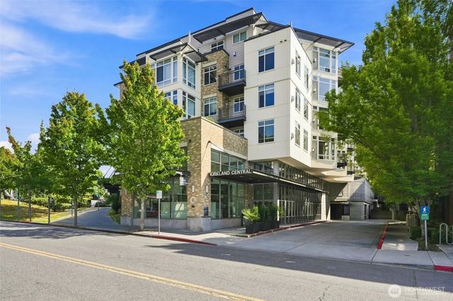 211 Kirkland Avenue 221, Kirkland