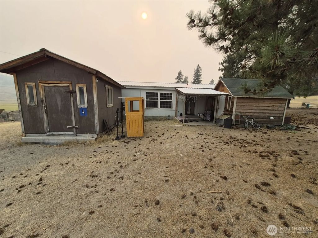 5 Cayuse Mountain Road, Tonasket