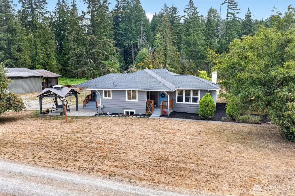 39611 62nd Avenue E, Eatonville