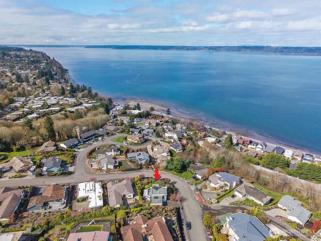505 S Marine View Way, Federal Way