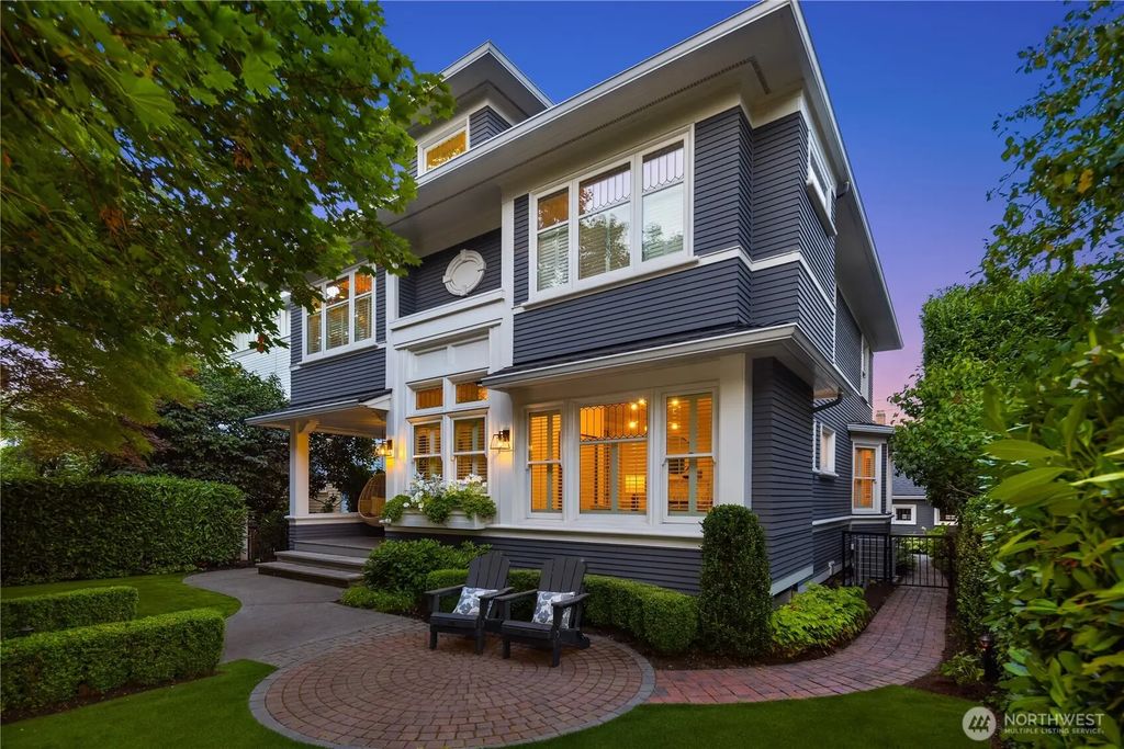 716 15th Avenue E, Seattle