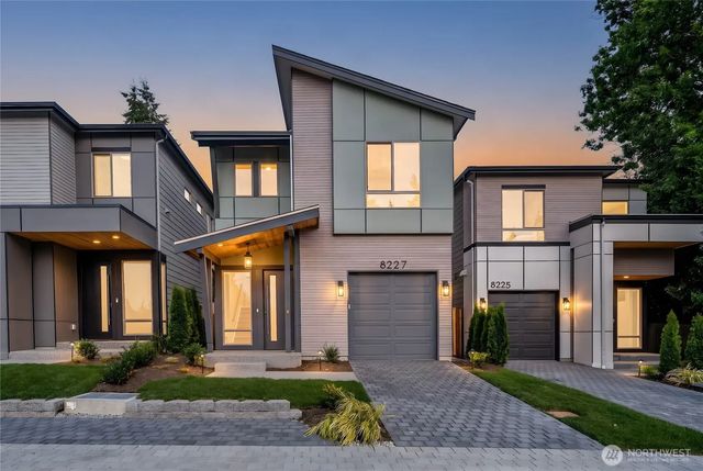 8227 Ne 128th Street, Kirkland