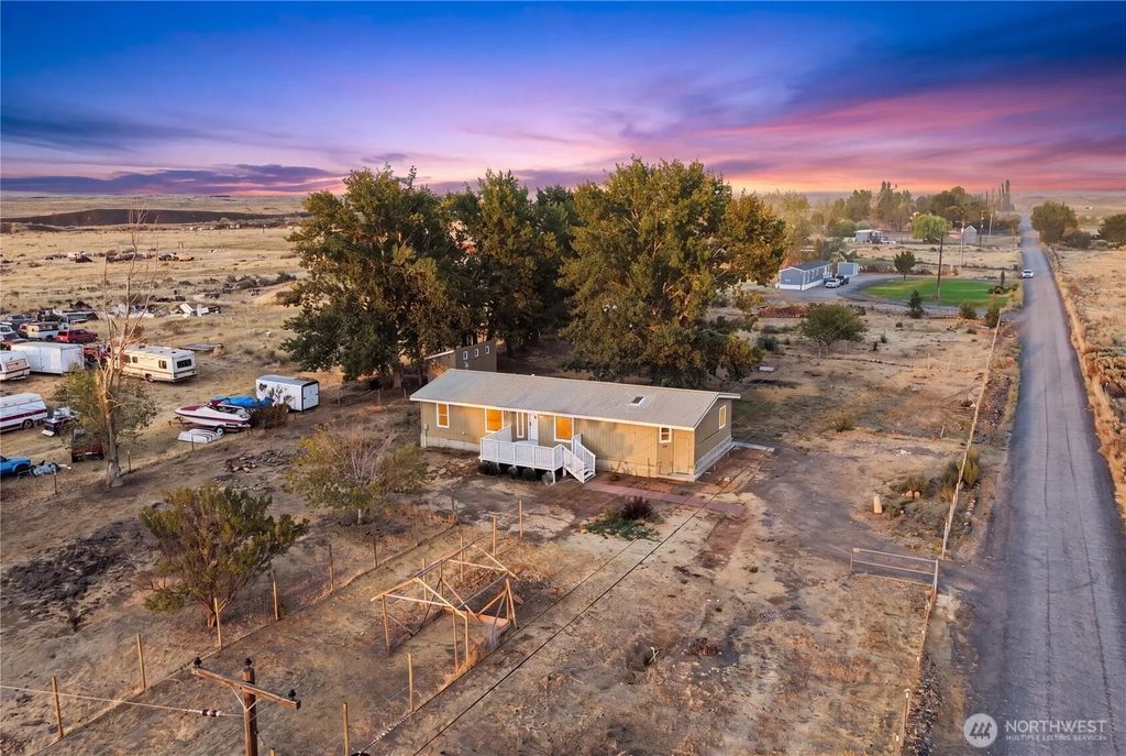 10124 Ne Rd 16, Moses Lake