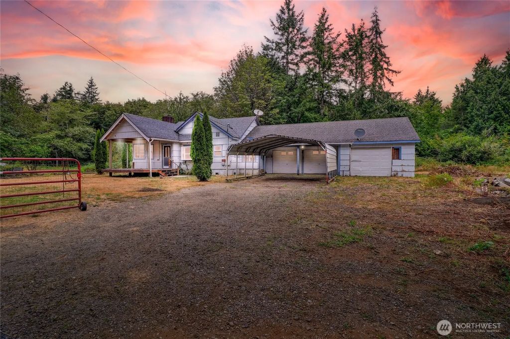 53 E Elma Hicklin Road, McCleary