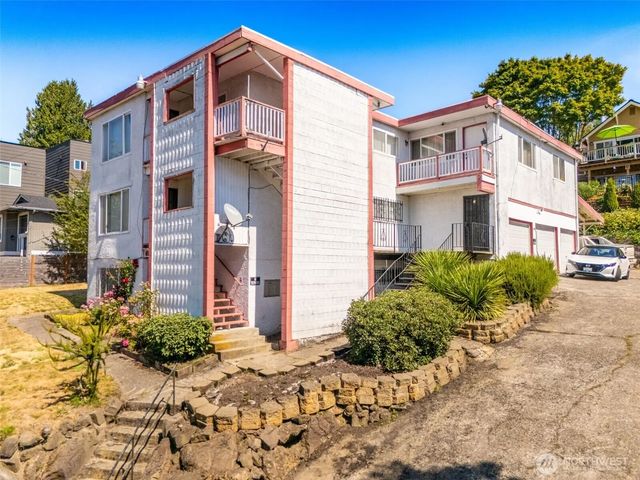 812 29th Avenue S, Seattle