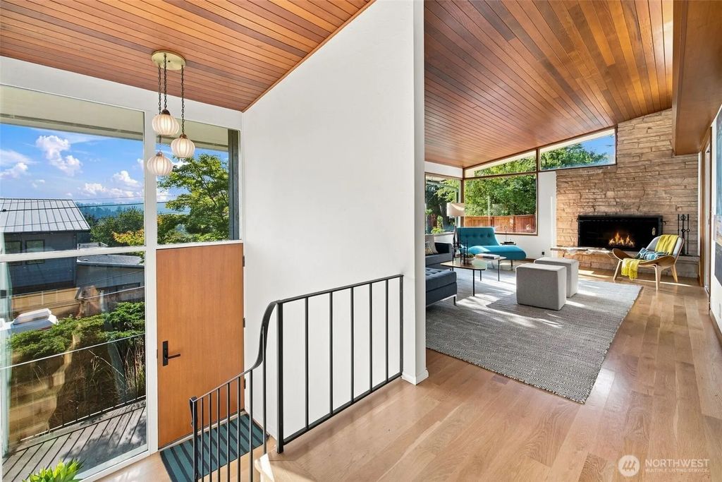 5417 S Orcas Street, Seattle