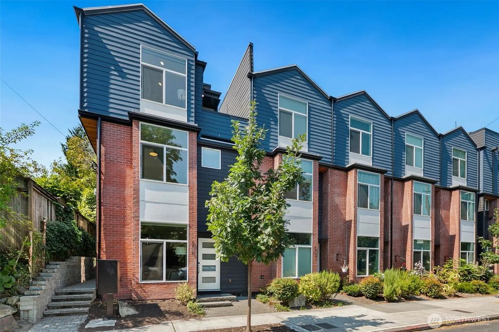 4919 Meridian Avenue N, Seattle
