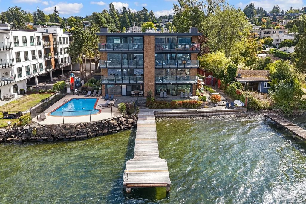 6225 Lake Washington Boulevard Ne 208, Kirkland