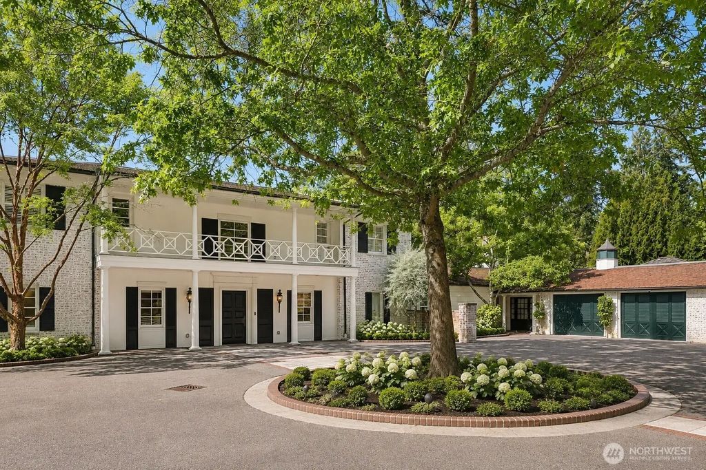 72 Olympic Drive Nw, Shoreline