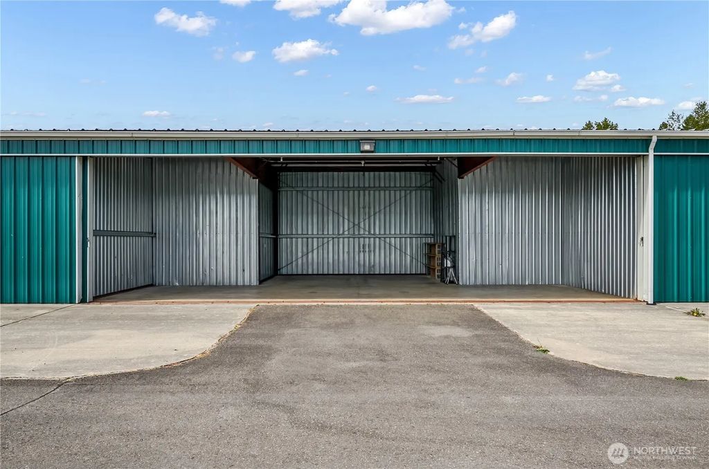 Sr20 - Hangar 2-b, Port Townsend
