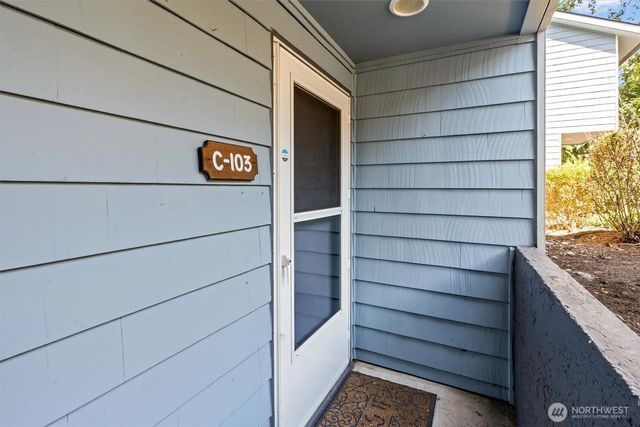 2630 S 226th Street C103, Des Moines