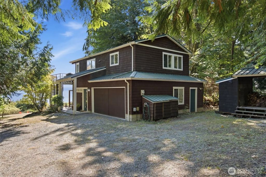 610 Tala Shore Drive, Port Ludlow