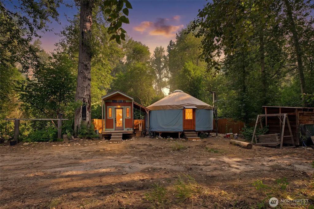21325 Wa-207, Leavenworth