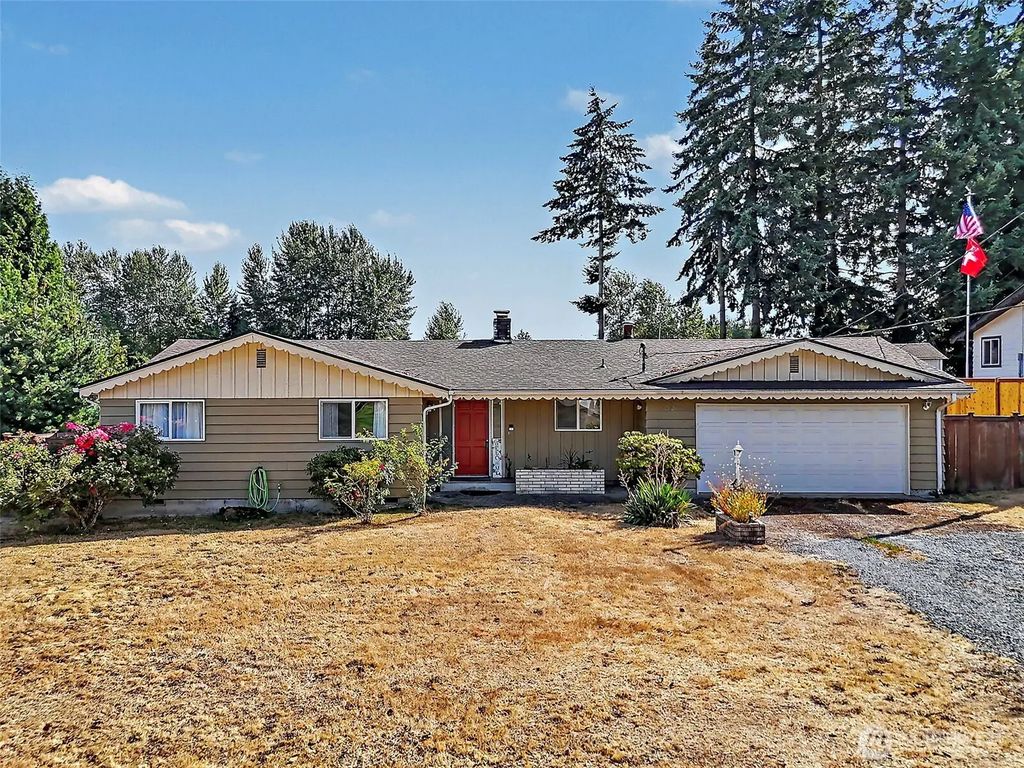 8718 107th St E, Puyallup