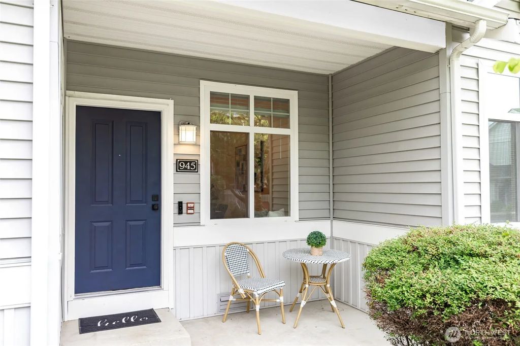 945 232nd Place Ne 945, Sammamish