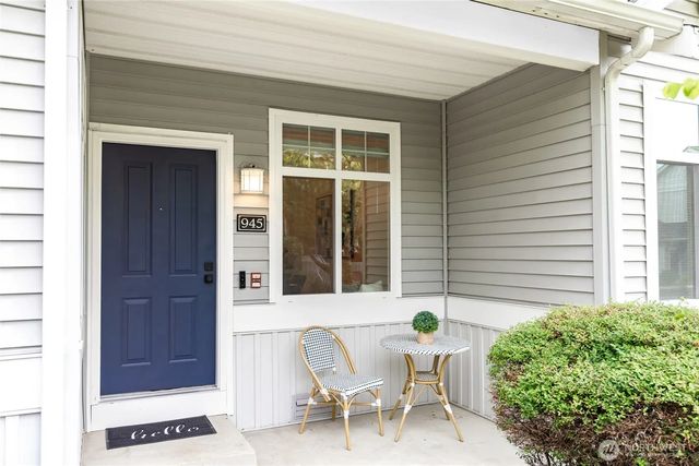 945 232nd Place Ne 945, Sammamish